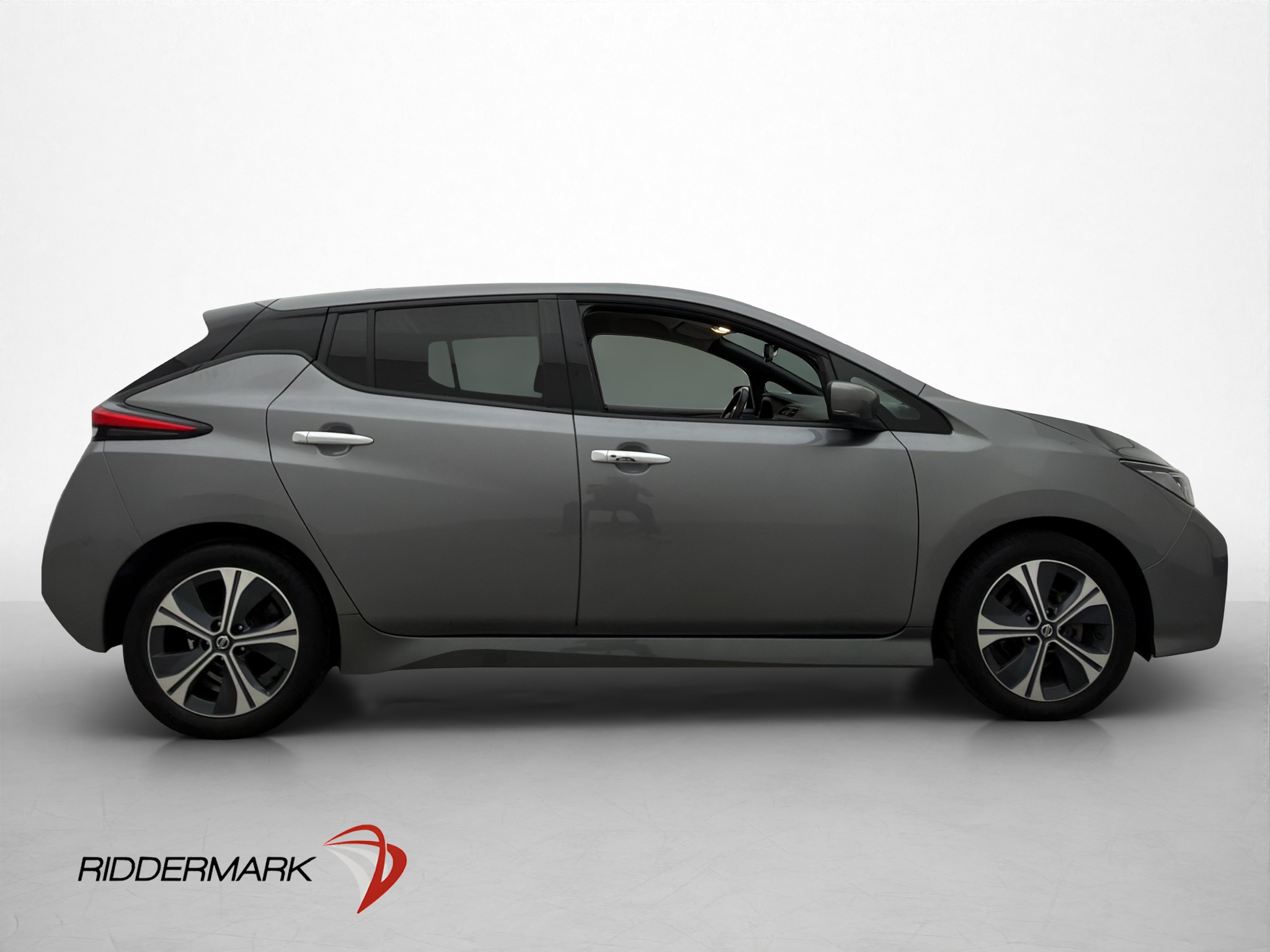 Nissan Leaf, 150hp, 2021