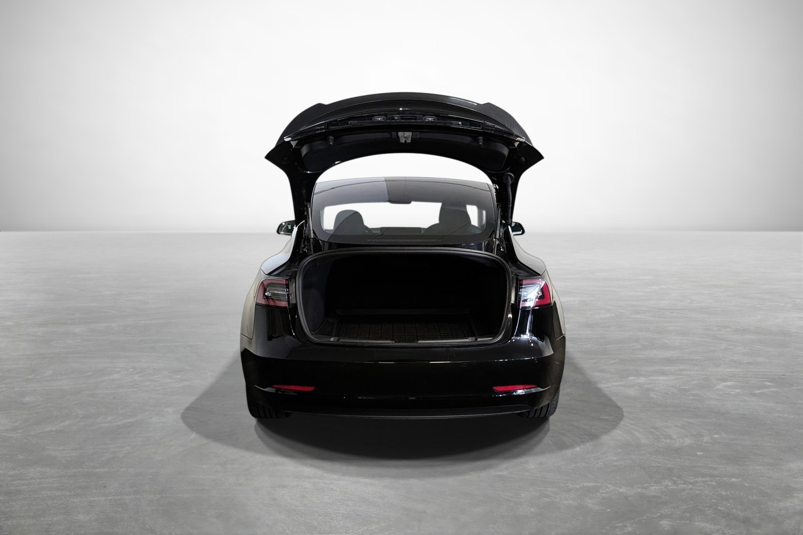 Tesla Model 3 Standard Range Plus, 325hk, 2020