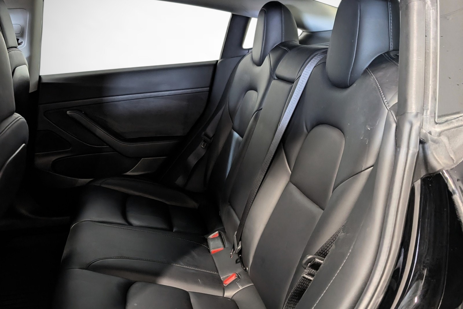 Tesla Model 3 Standard Range Plus, 325hk, 2020
