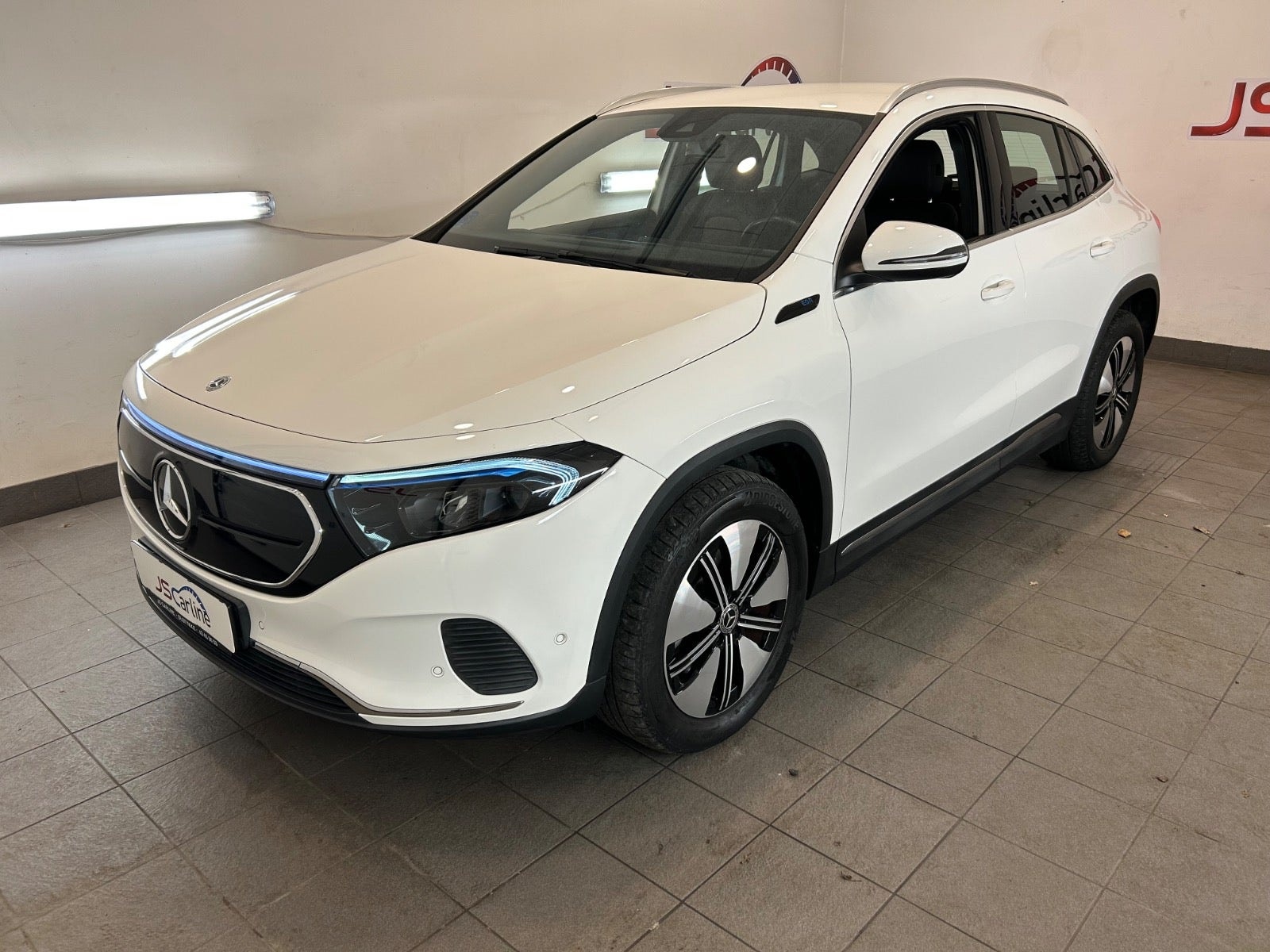 Mercedes-Benz EQA 250, 190hp, 2021