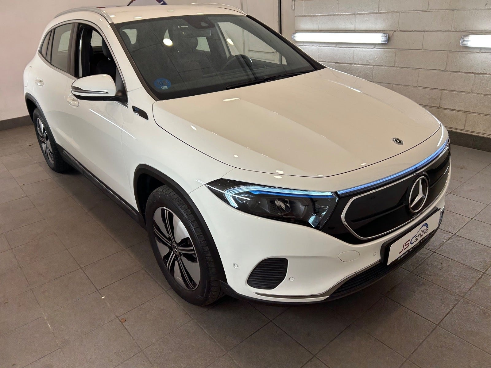 Mercedes-Benz EQA 250, 190hp, 2021