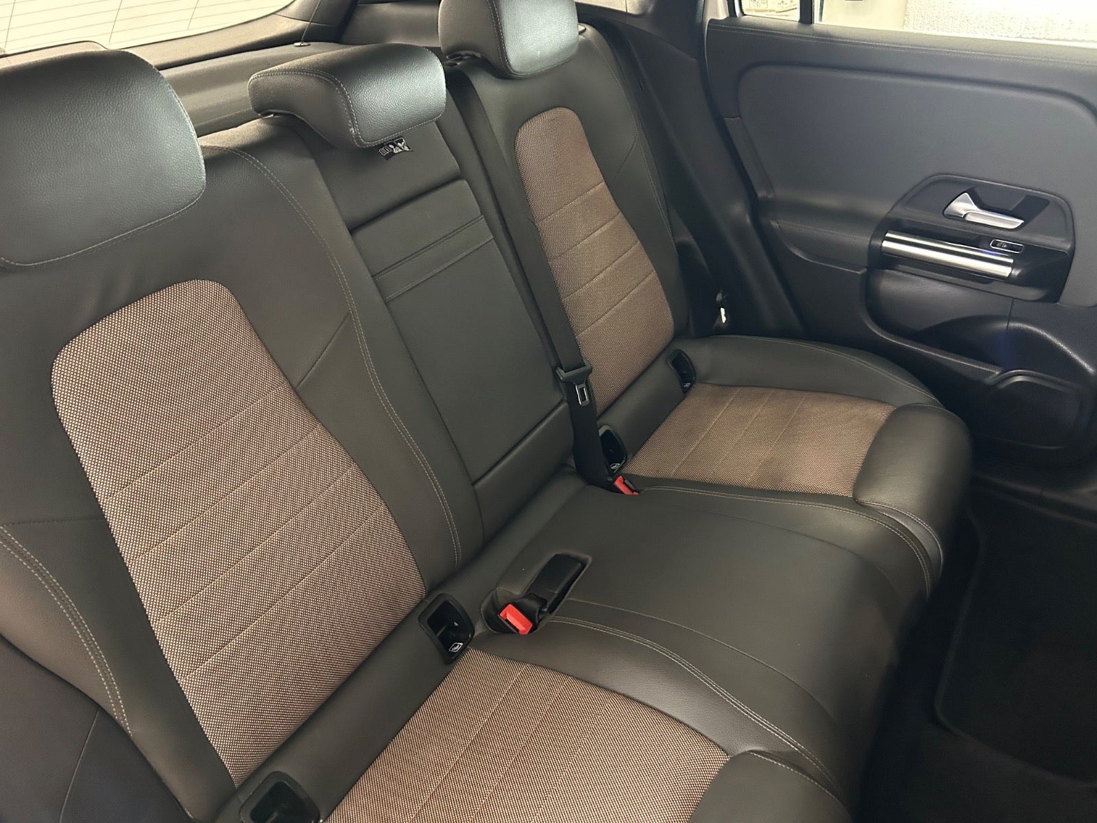 Mercedes-Benz EQA 250, 190hp, 2021
