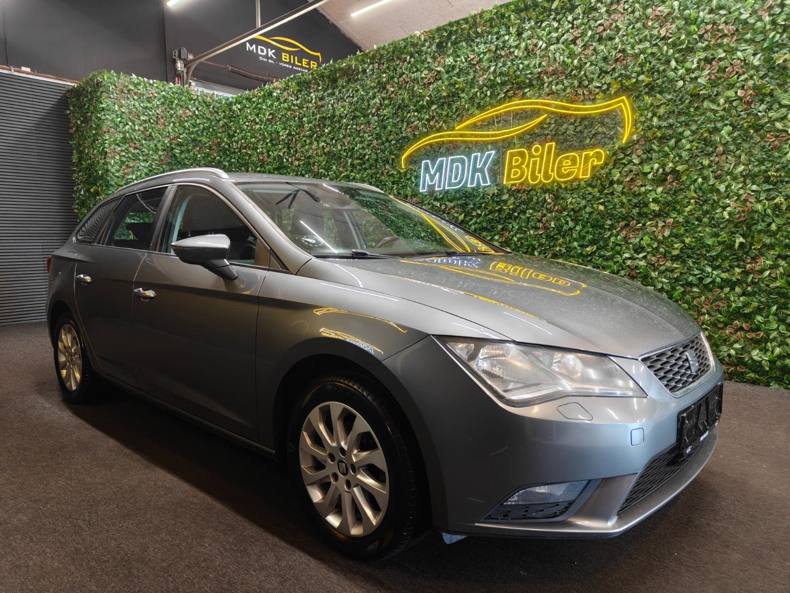 SEAT León ST 1.6 TDI Manual, 5-trins, 105ps, 2014