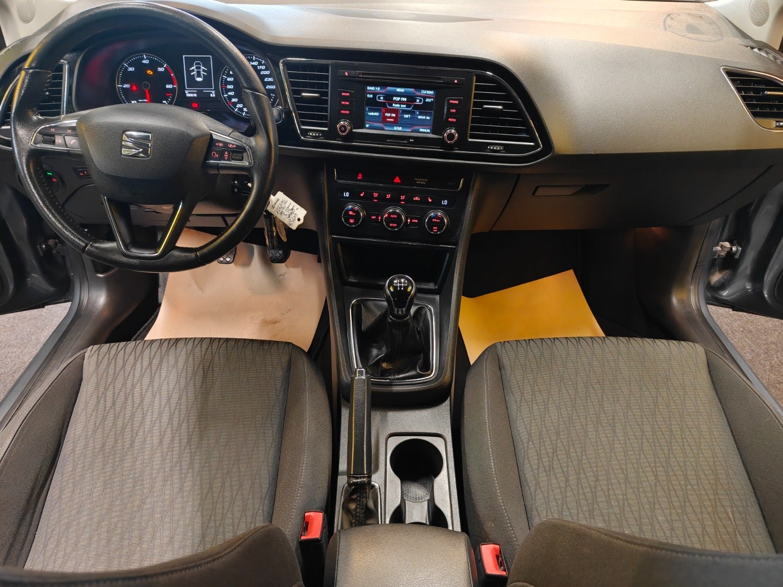 SEAT León ST 1.6 TDI Manual, 5-trins, 105ps, 2014