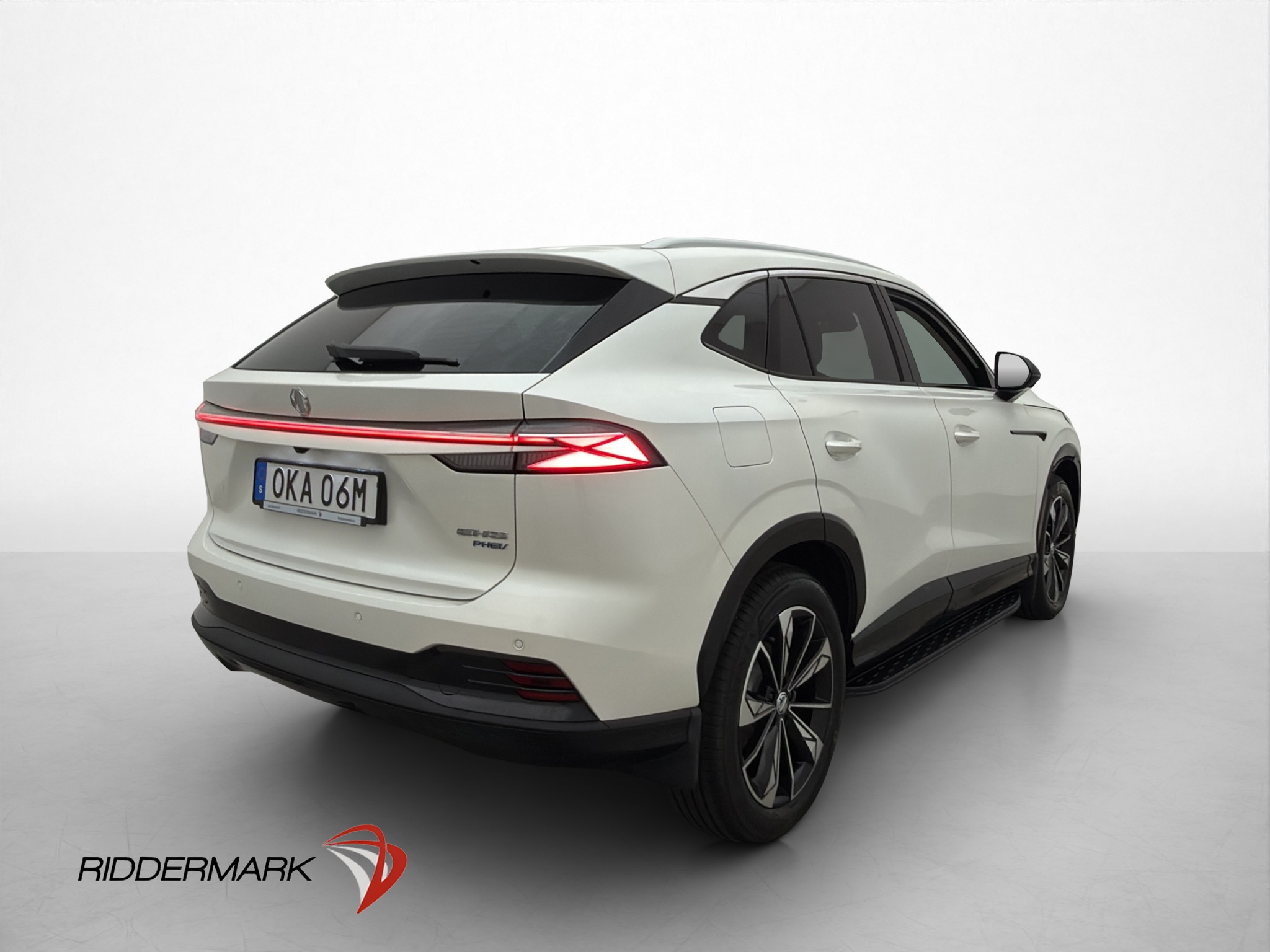 MG HS PHEV Automatic, 307hp, 2024
