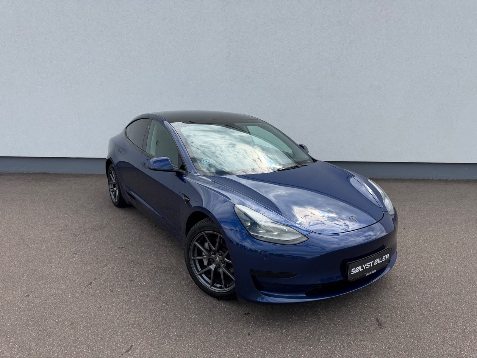 Tesla Model 3 Standard Range Plus, 325hp, 2021