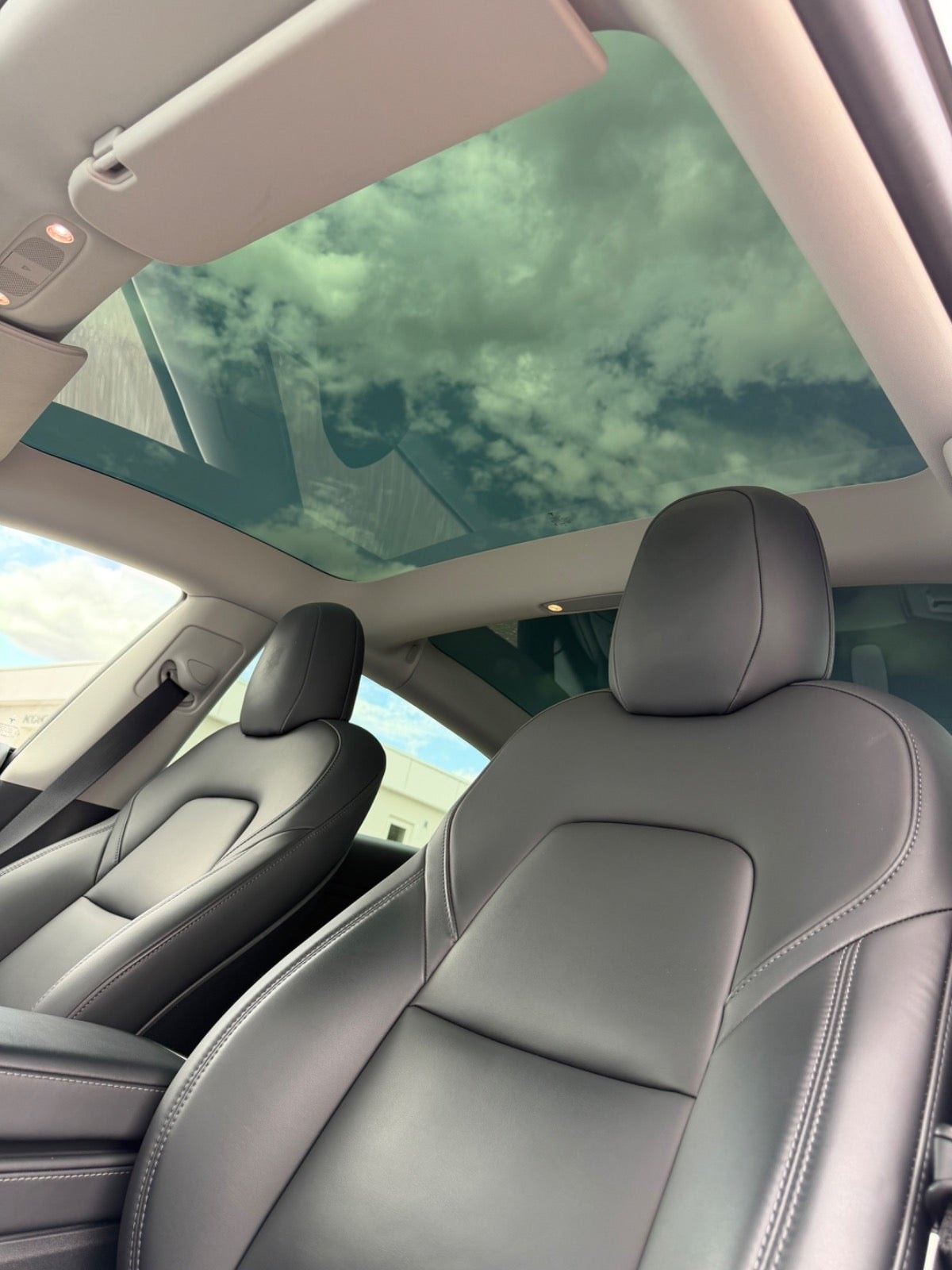 Tesla Model 3 Standard Range Plus, 325hp, 2021