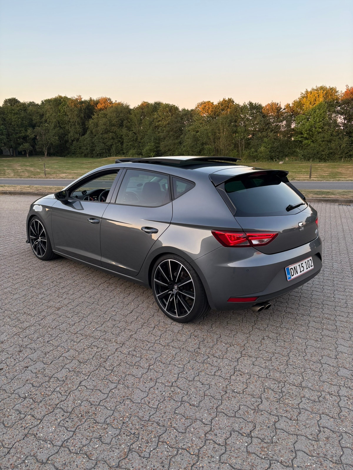SEAT León 1.8 TSI DSG Sequential, 7-trins, 180ps, 2016