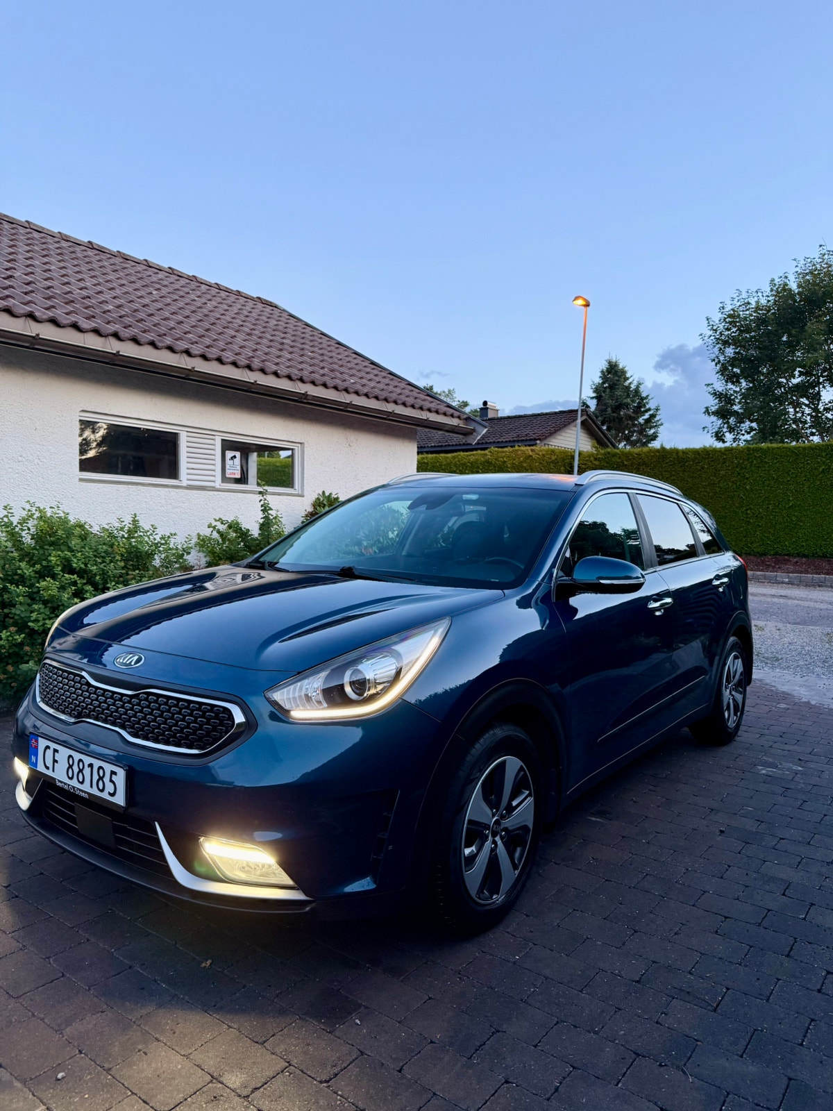 Kia Niro Hybrid DCT, 141hp, 2017