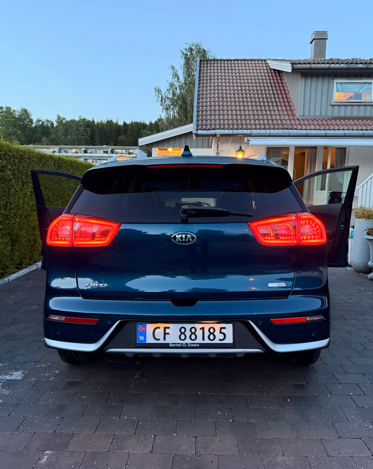 Kia Niro Hybrid DCT, 141hp, 2017