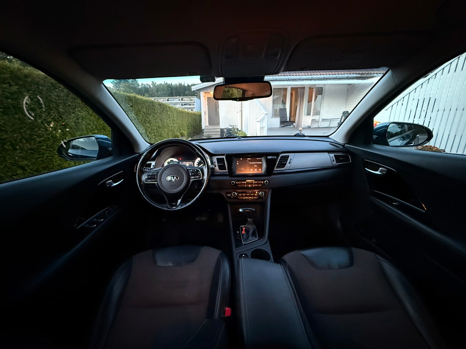 Kia Niro Hybrid DCT, 141hp, 2017