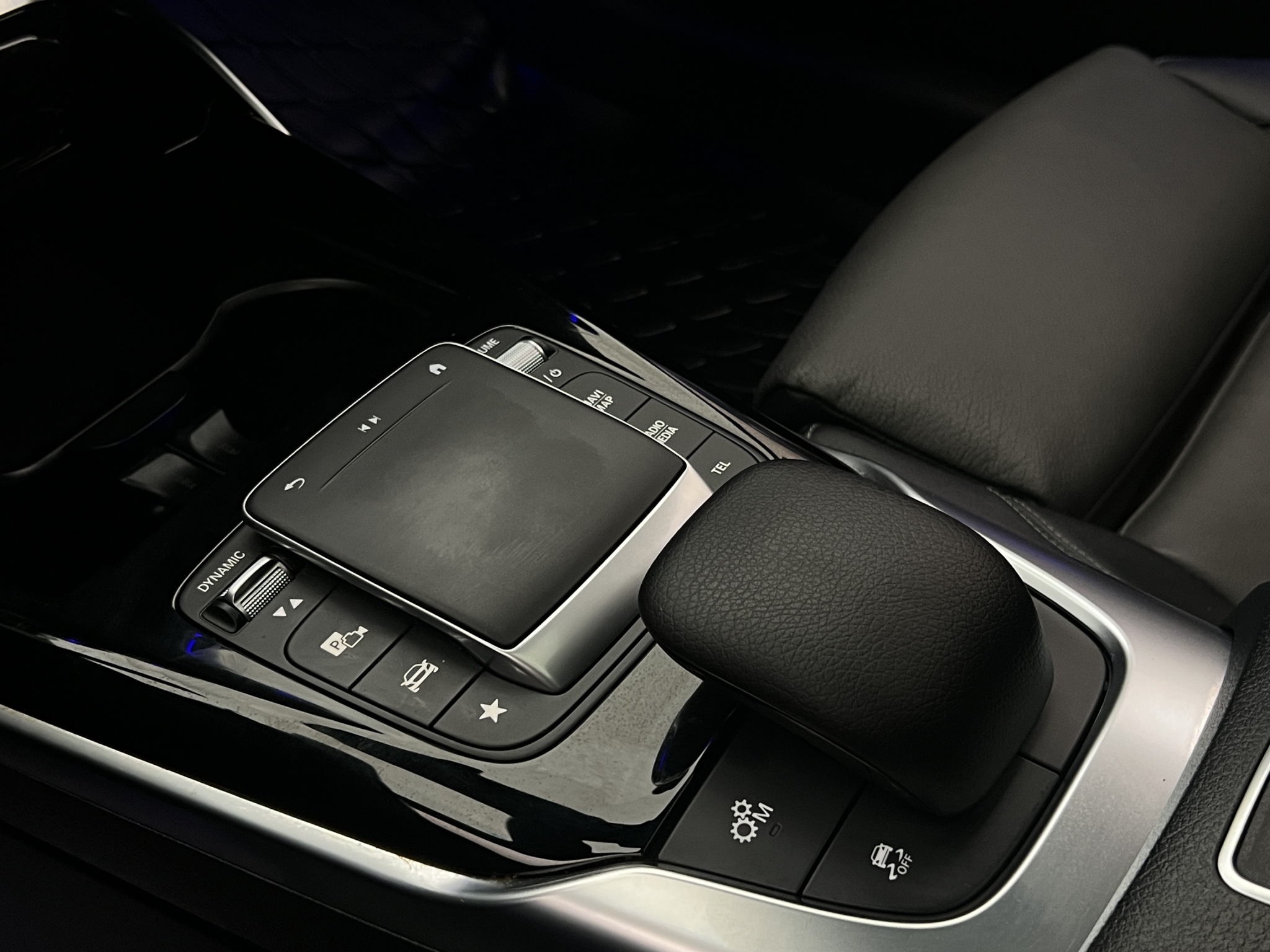Mercedes-Benz AMG CLA 35 4MATIC Shooting Brake 7G-DCT, 306hp, 2022