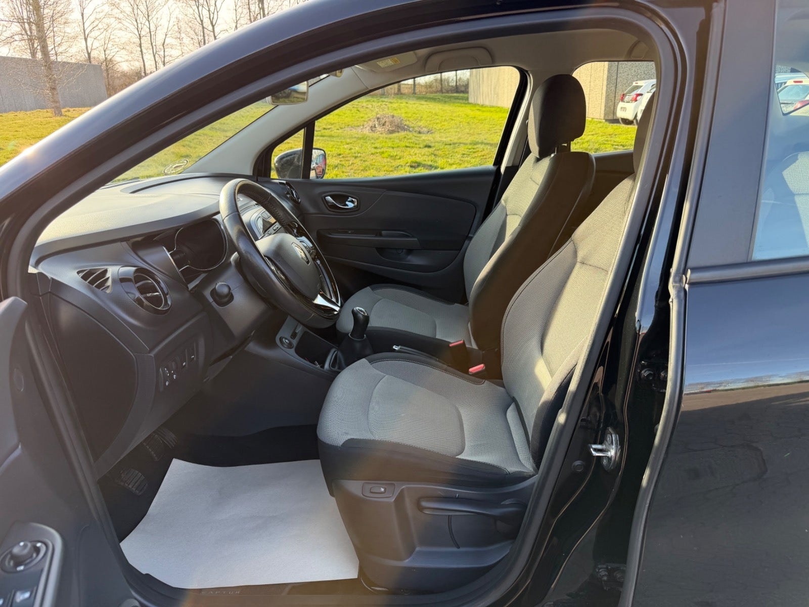 Renault Captur 1.5 dCi Manuell, 5-trinn, 90hk, 2015