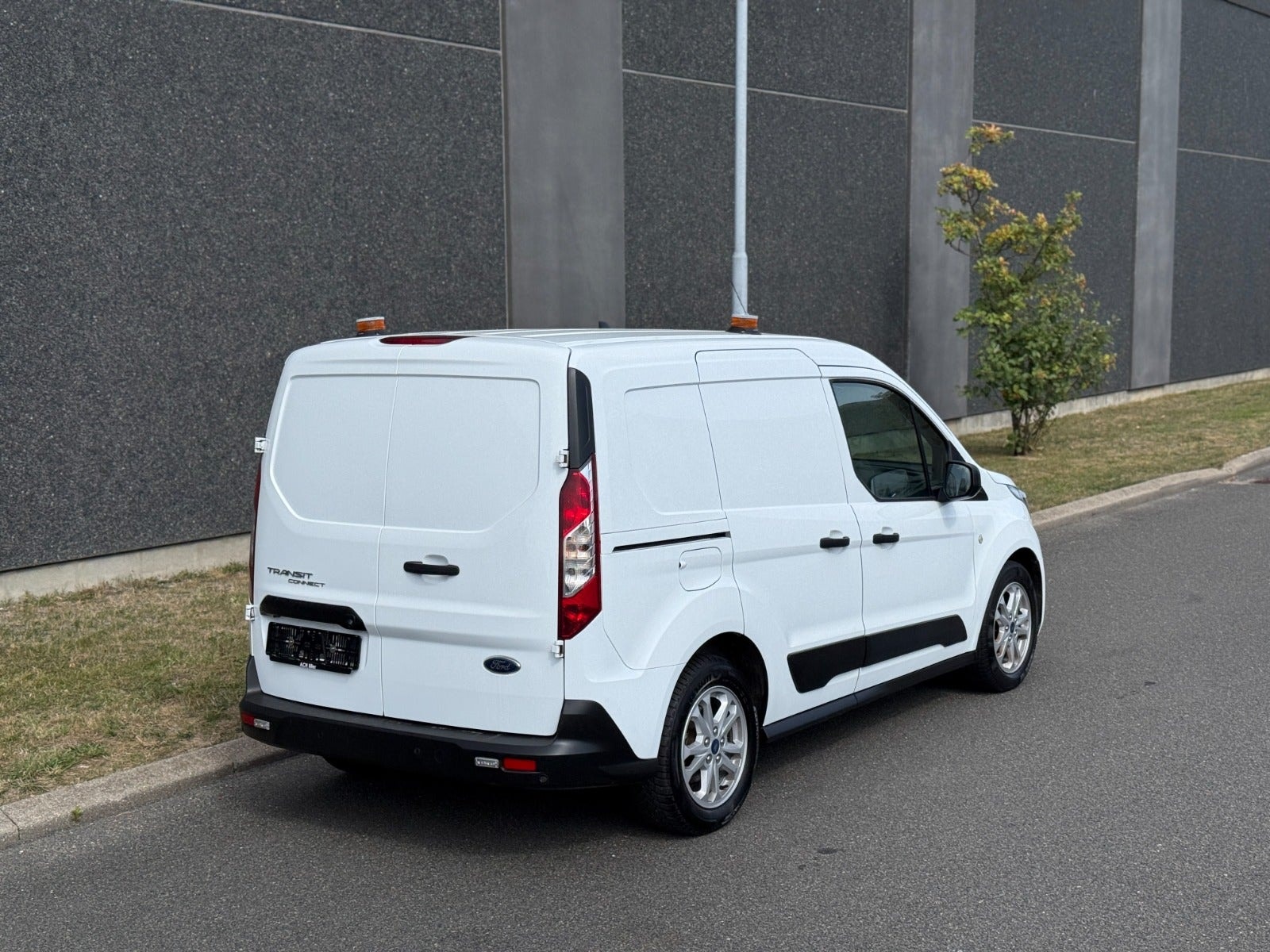 Ford Transit Connect 220 1.5 EcoBlue Manual, 6-trins, 100ps, 2021