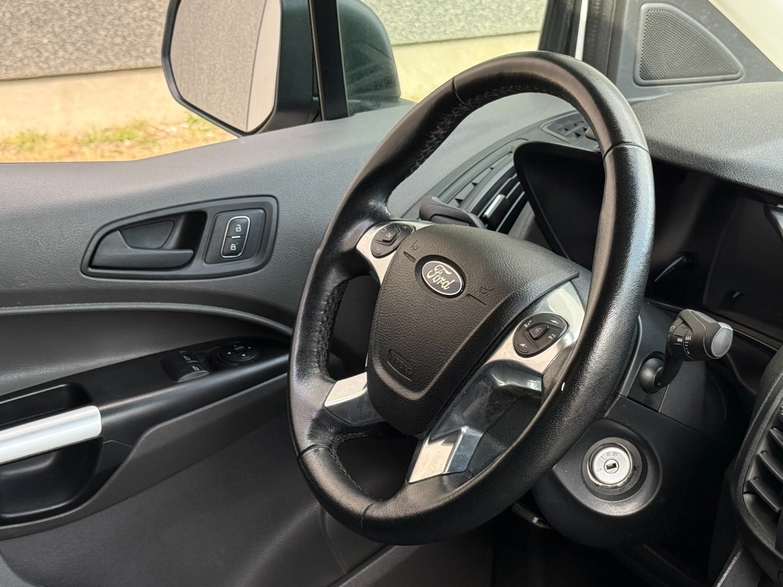 Ford Transit Connect 220 1.5 EcoBlue Manual, 6-trins, 100ps, 2021