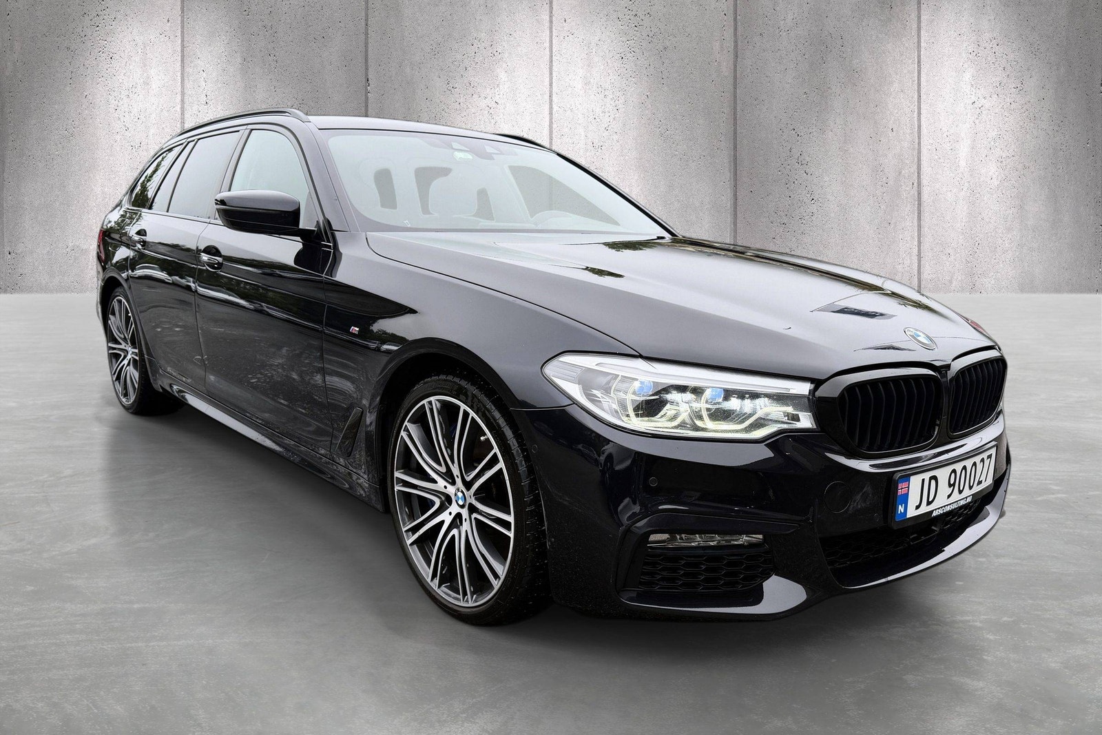 BMW 540d xDrive Touring Steptronic, 8-trinn, 320hk, 2018