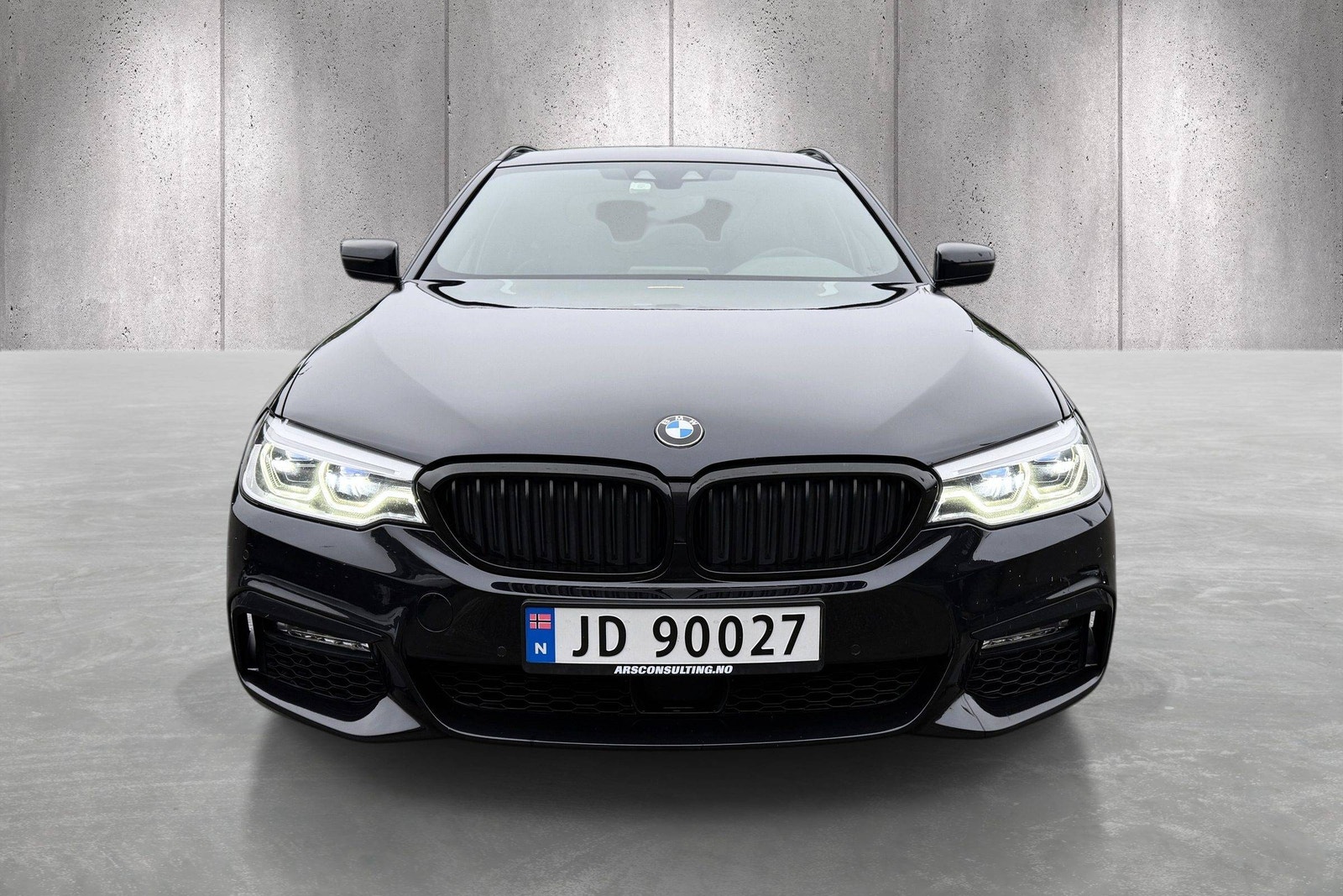 BMW 540d xDrive Touring Steptronic, 8-trinn, 320hk, 2018