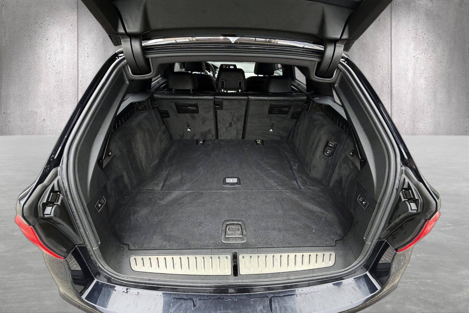 BMW 540d xDrive Touring Steptronic, 8-trinn, 320hk, 2018