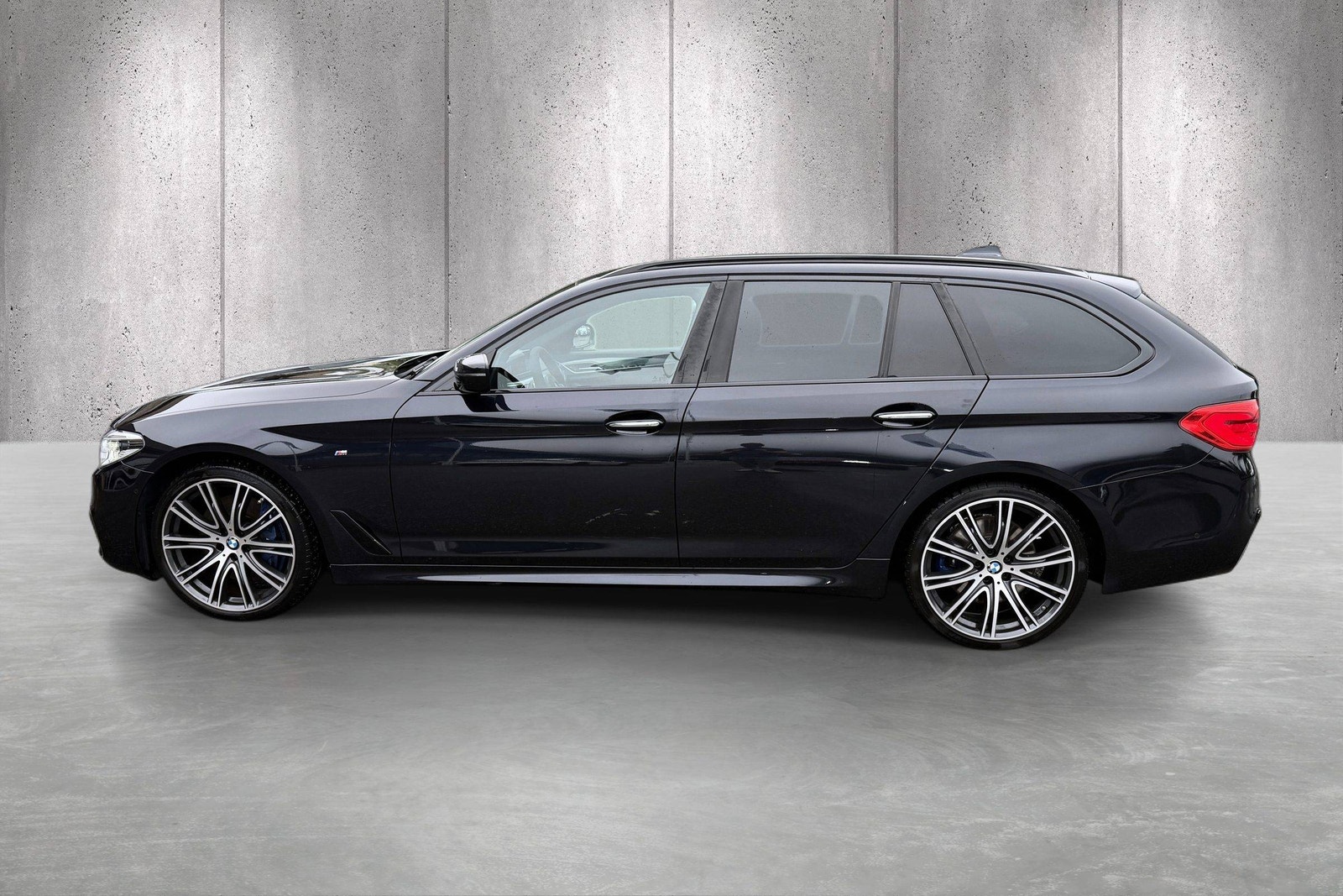 BMW 540d xDrive Touring Steptronic, 8-trinn, 320hk, 2018