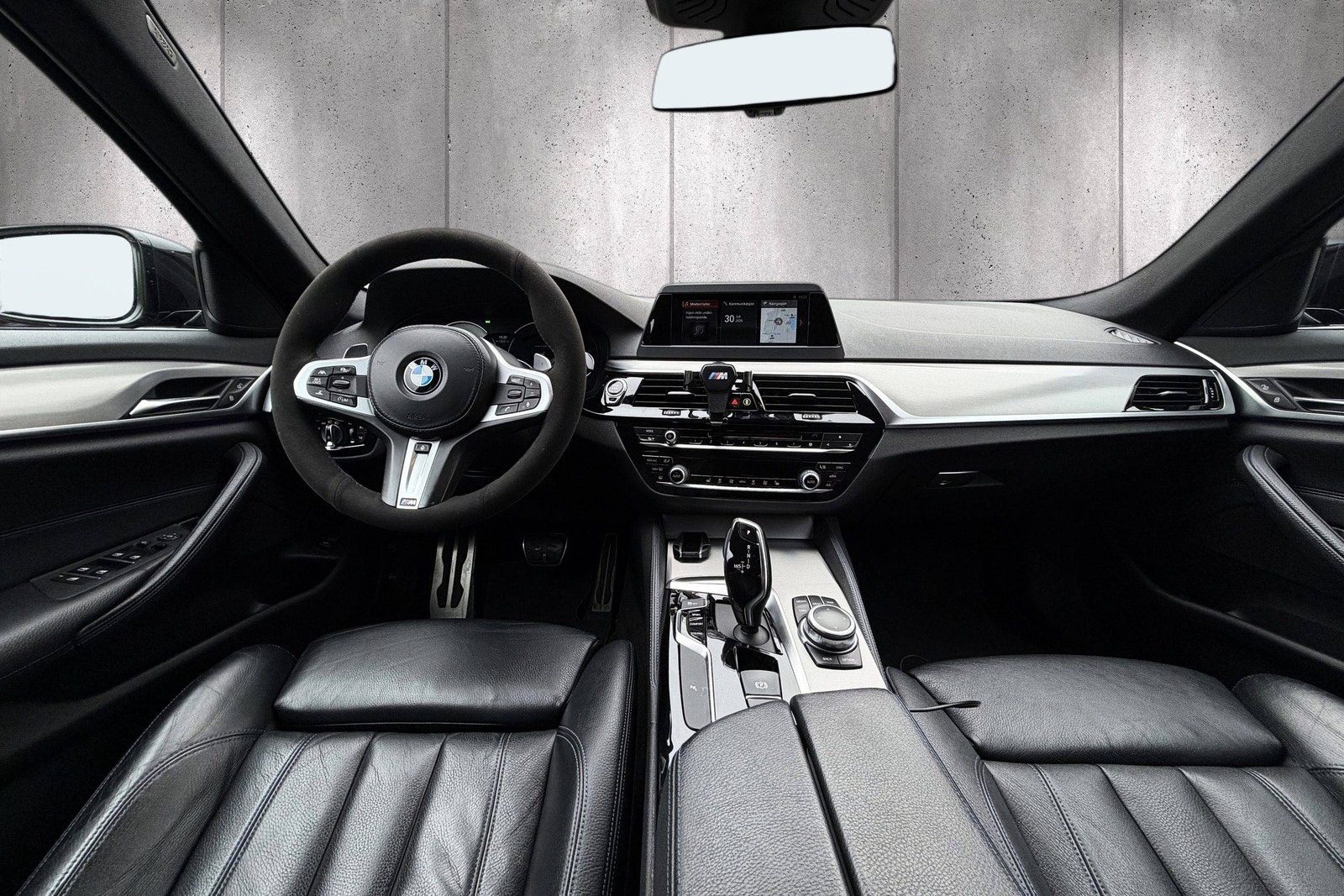 BMW 540d xDrive Touring Steptronic, 8-trinn, 320hk, 2018