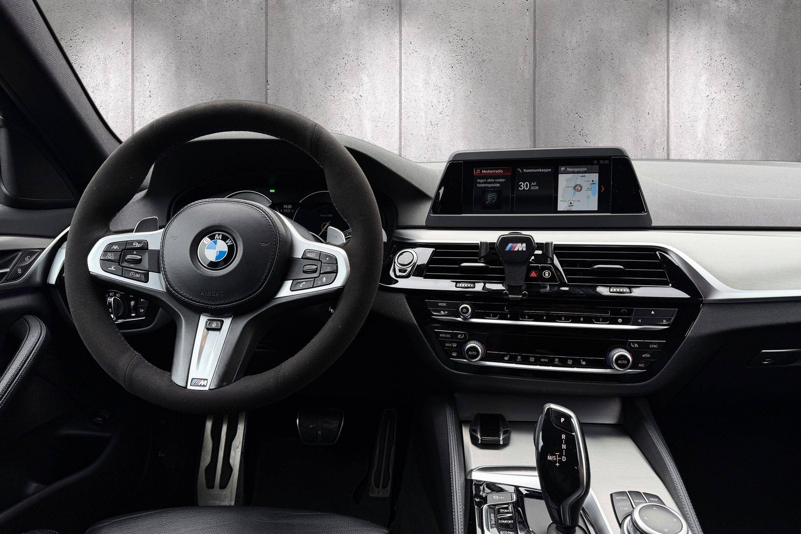 BMW 540d xDrive Touring Steptronic, 8-trinn, 320hk, 2018