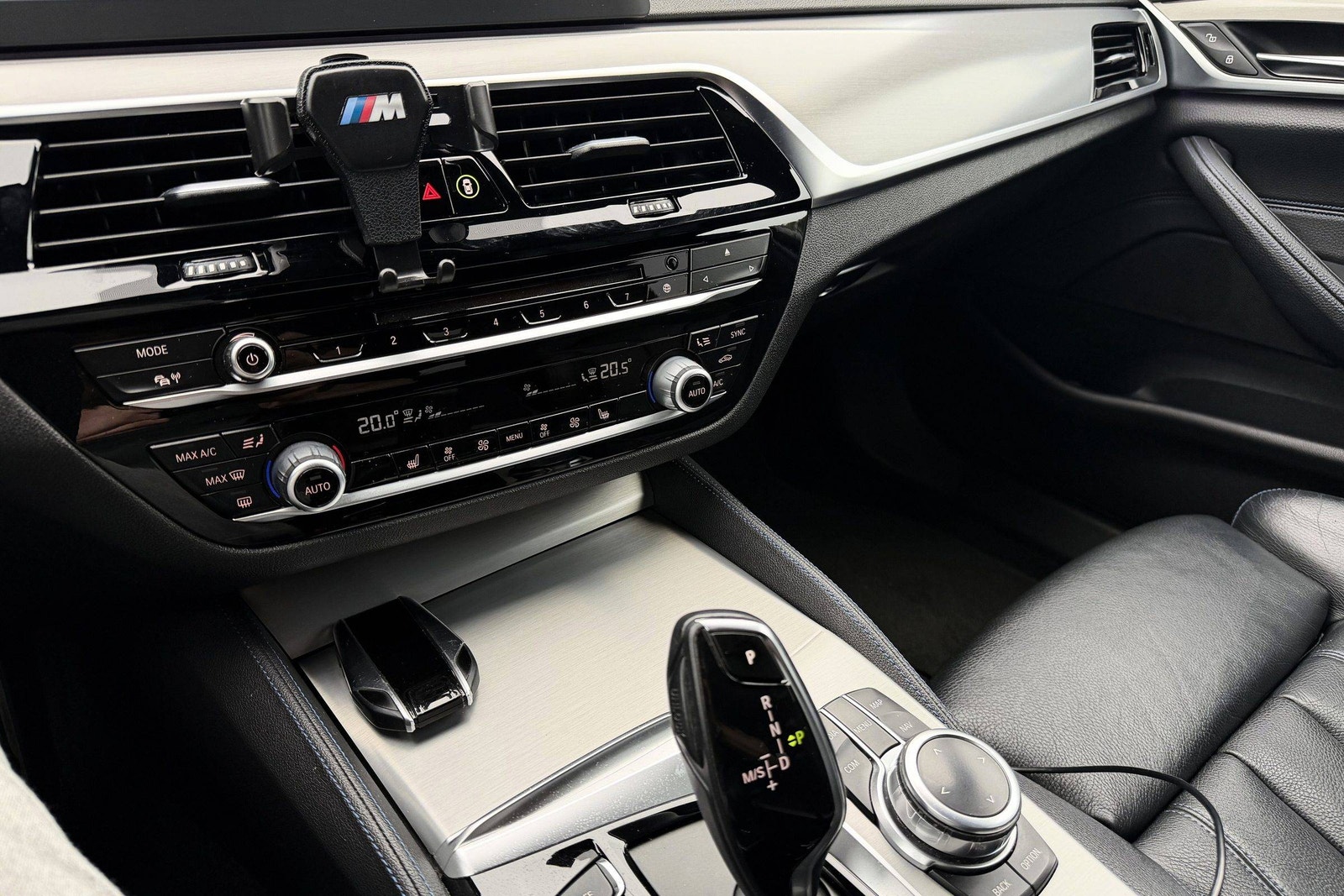 BMW 540d xDrive Touring Steptronic, 8-trinn, 320hk, 2018