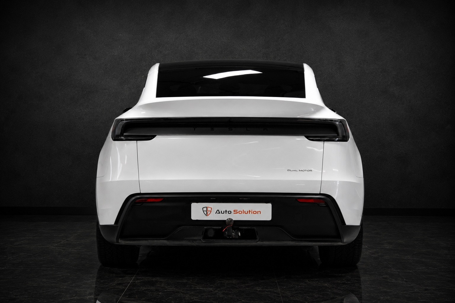 Tesla Model Y Long Range AWD, 514ps, 2025