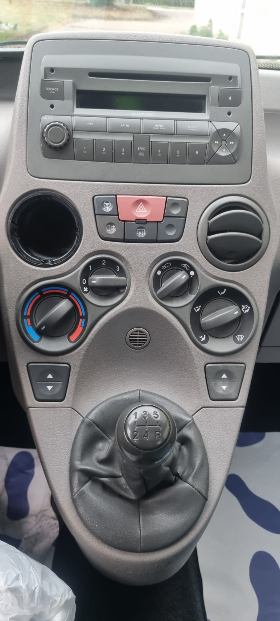 Fiat Panda 1.2 FIRE Manual, 5-trins, 60ps, 2005