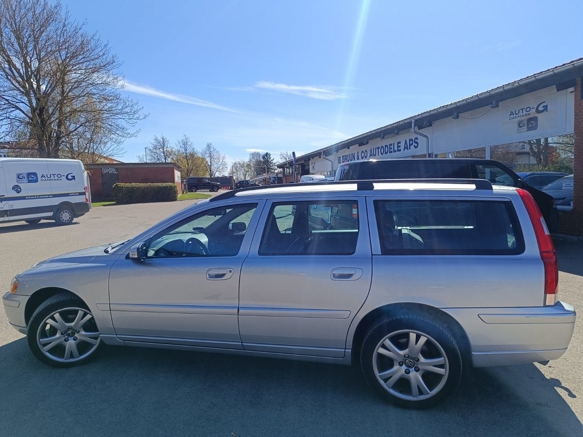 Volvo V70 2.4 Manual, 140hp, 2008