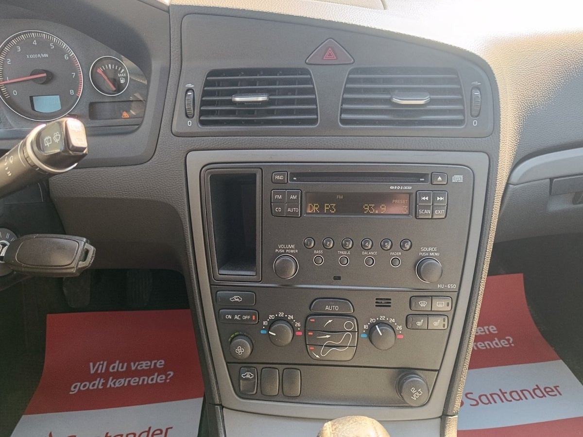 Volvo V70 2.4 Manual, 140hp, 2008