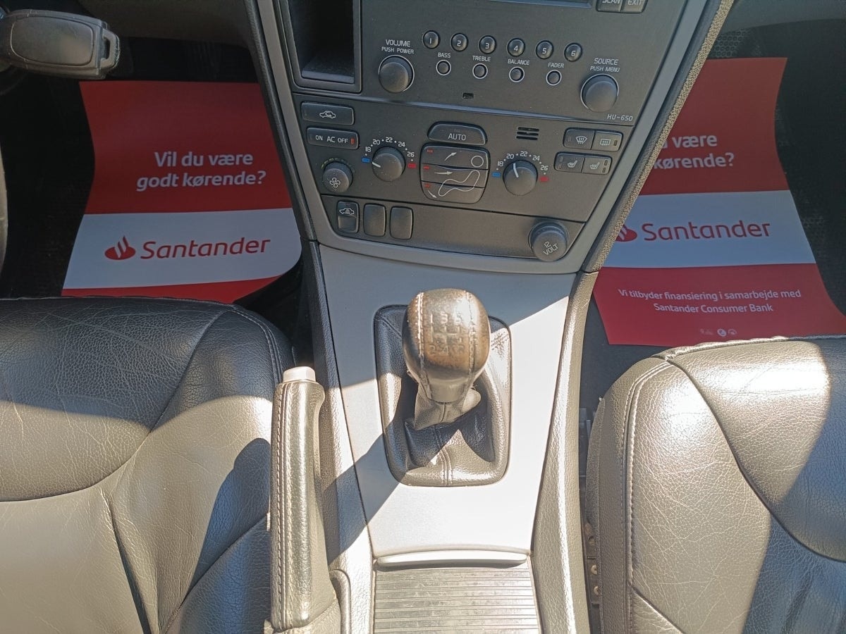 Volvo V70 2.4 Manual, 140hp, 2008