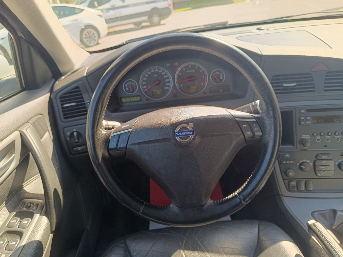 Volvo V70 2.4 Manual, 140hp, 2008