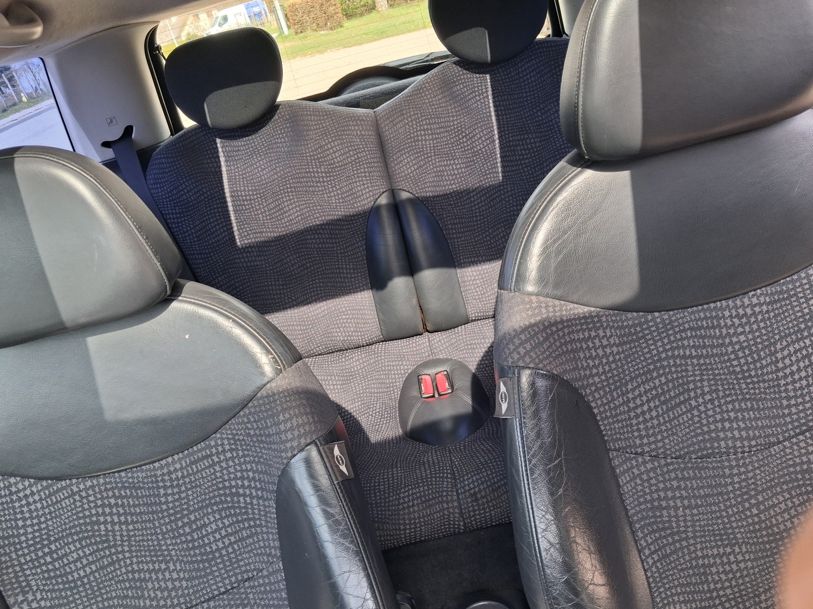 MINI Cooper CVT, 116ps, 2003