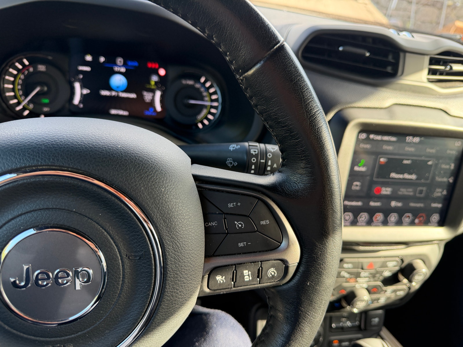 Jeep Renegade 4xe Automatic, 240hp, 2020