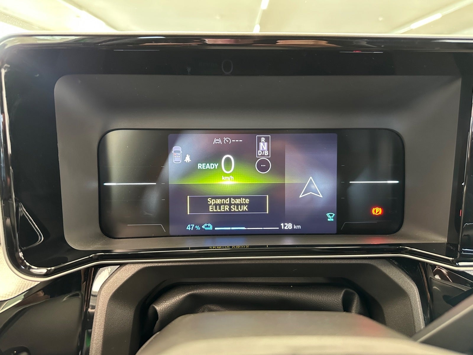 Renault 5 E-Tech 40 kWh, 122hp, 2025