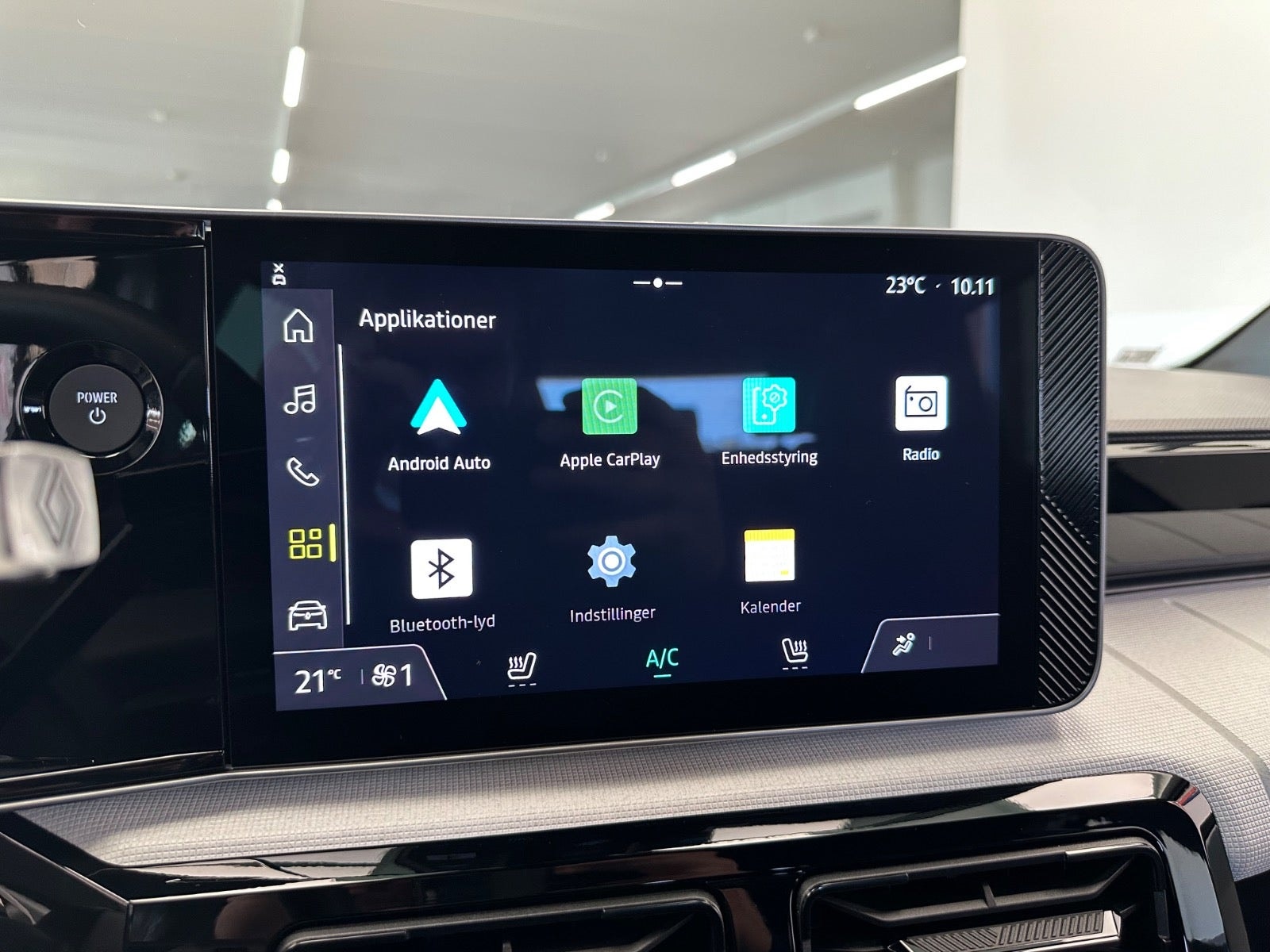 Renault 5 E-Tech 40 kWh, 122hp, 2025