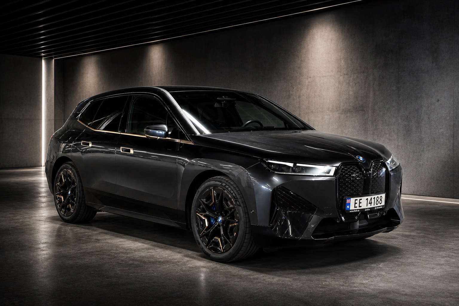 BMW iX xDrive50, 524hk, 2022
