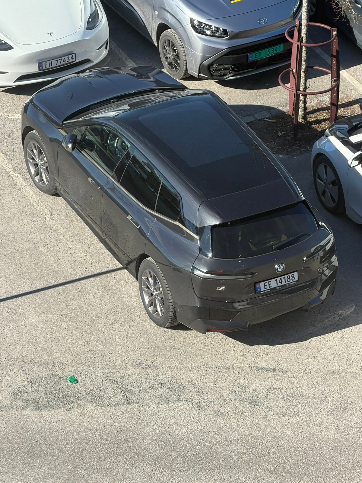 BMW iX xDrive50, 524hk, 2022