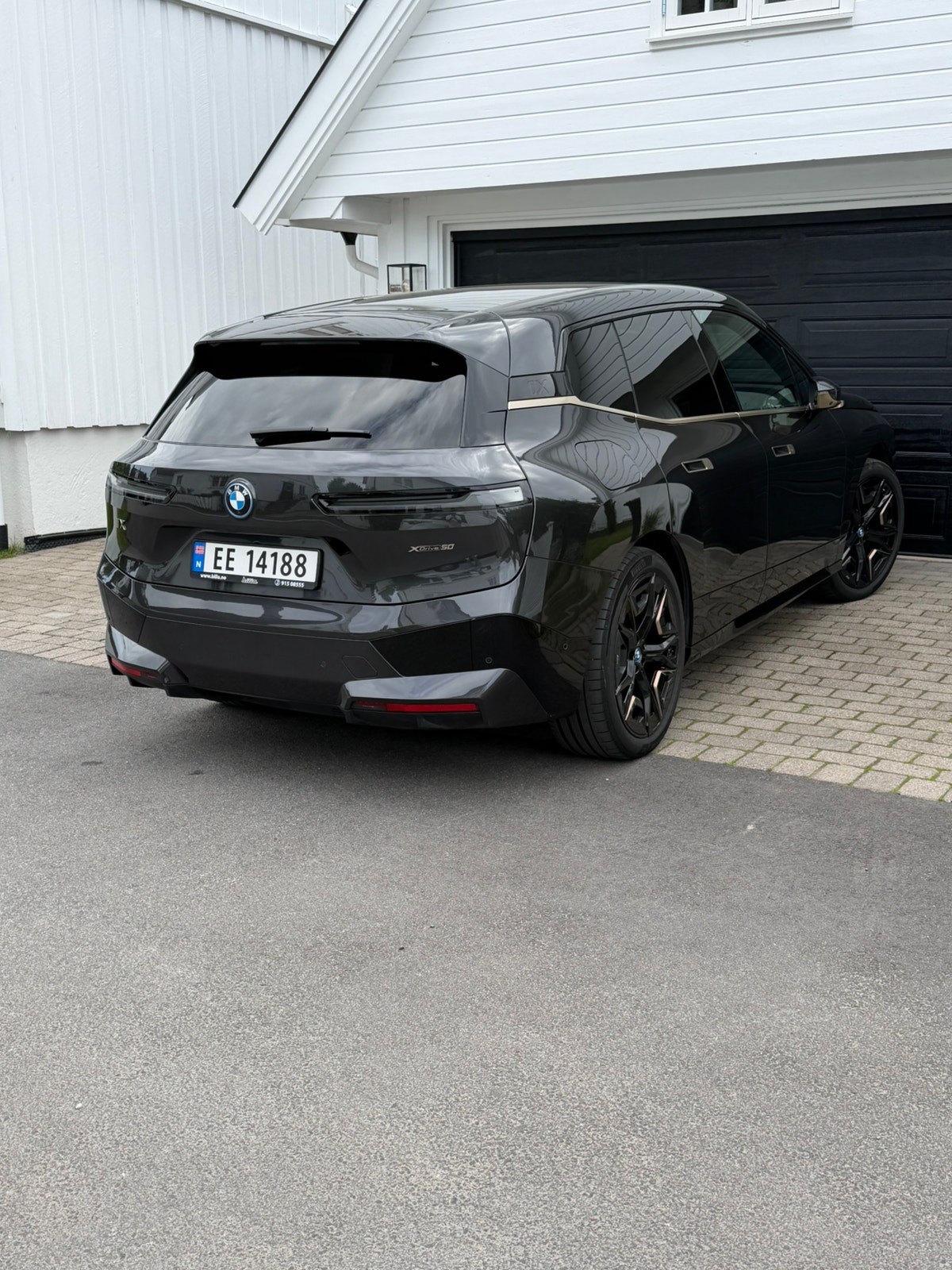 BMW iX xDrive50, 524hk, 2022
