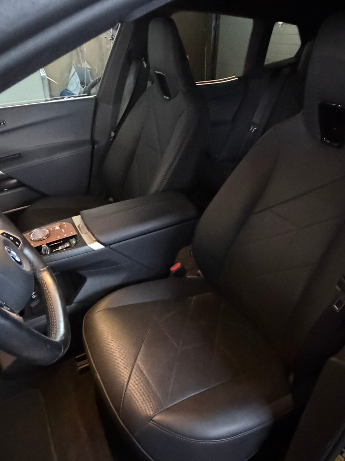 BMW iX xDrive50, 524hk, 2022