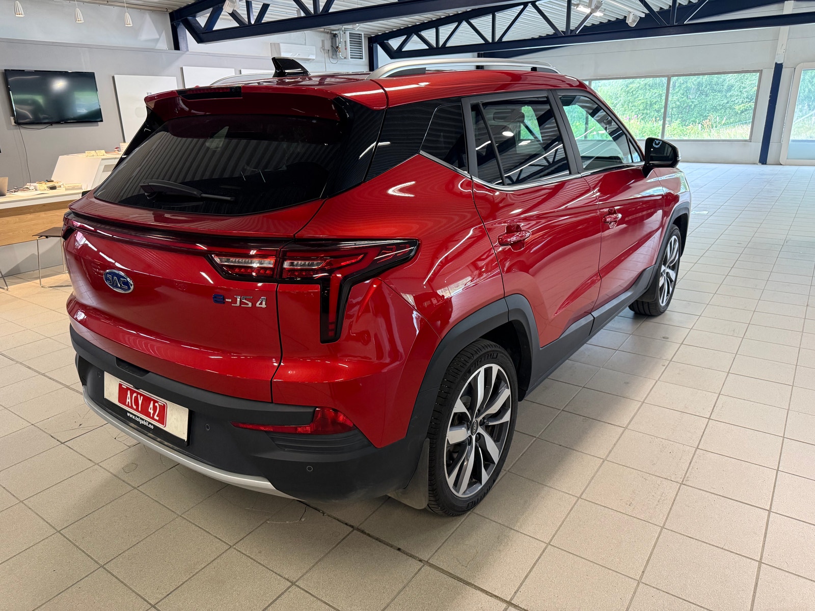 JAC e-JS4, 193hp, 2022