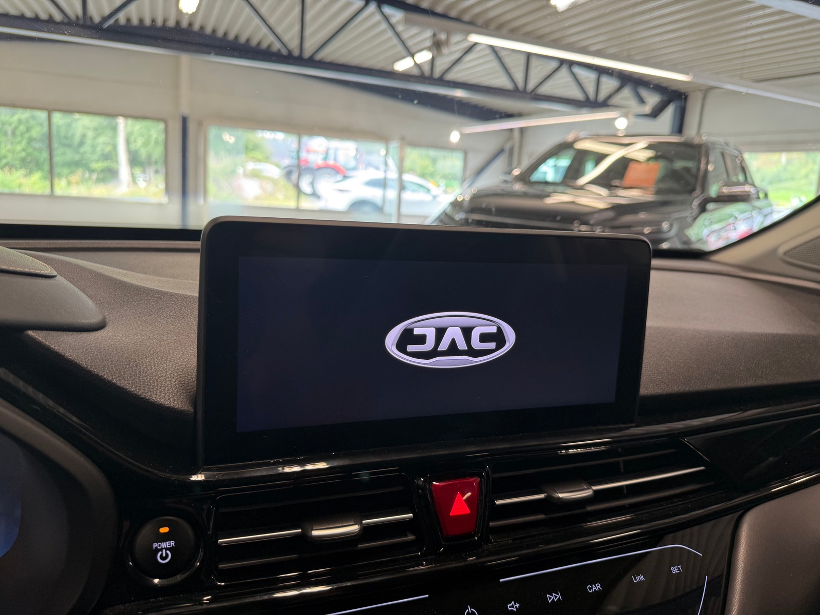 JAC e-JS4, 193hp, 2022