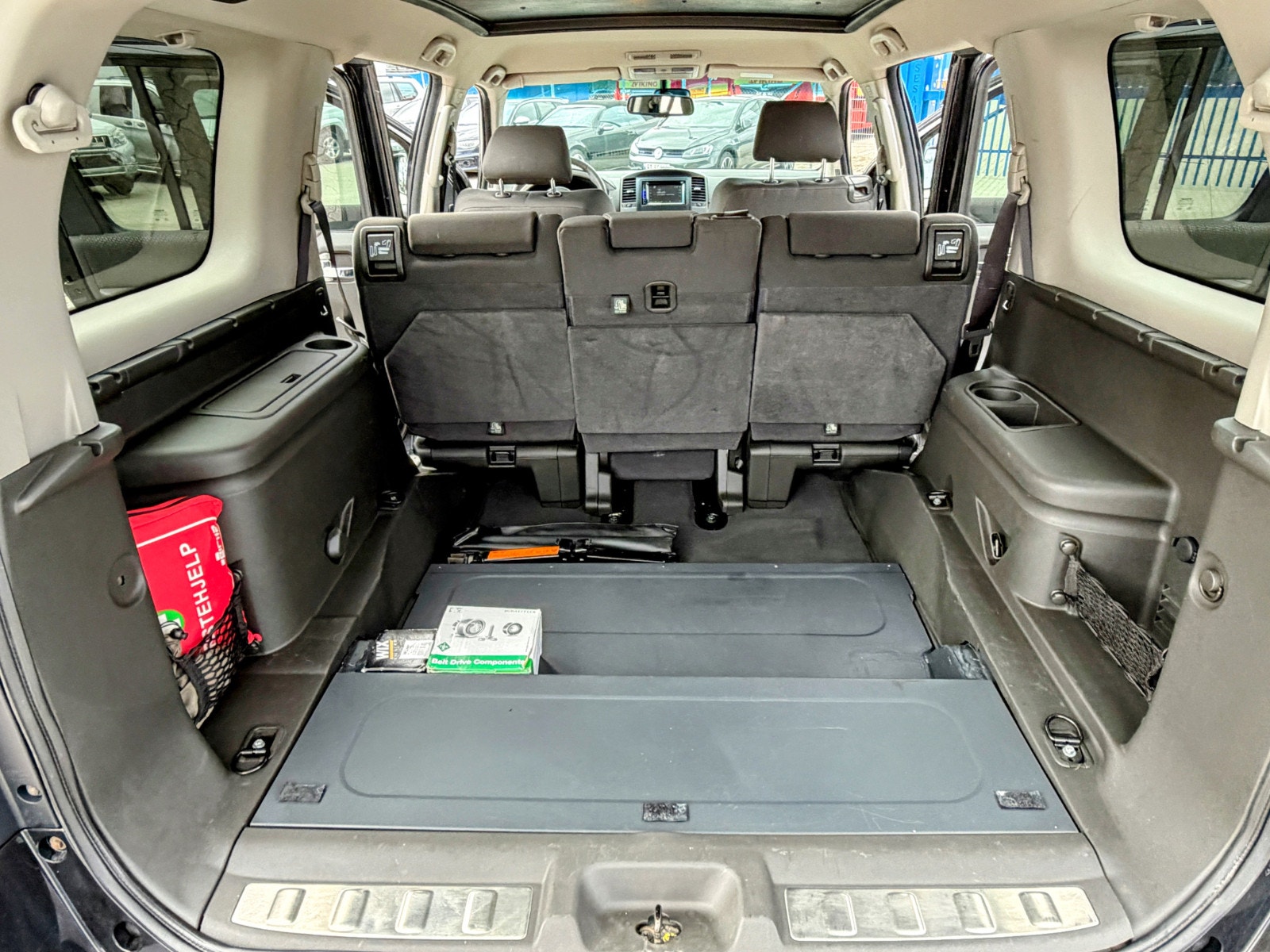 Nissan Pathfinder 2.5 4WD Automatic, 190hp, 2012