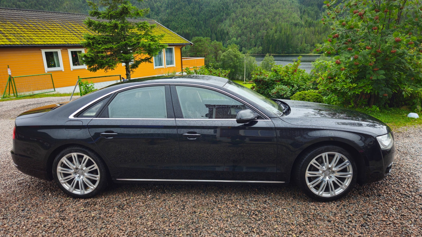 Audi A8 4.2 TDI V8 quattro TipTronic, 8-trins, 350ps, 2010