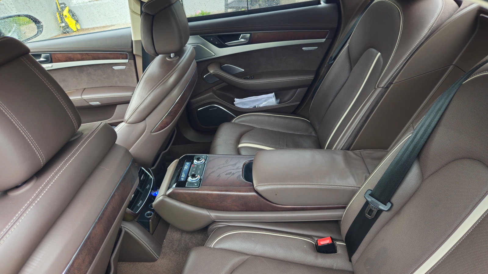 Audi A8 4.2 TDI V8 quattro TipTronic, 8-trins, 350ps, 2010