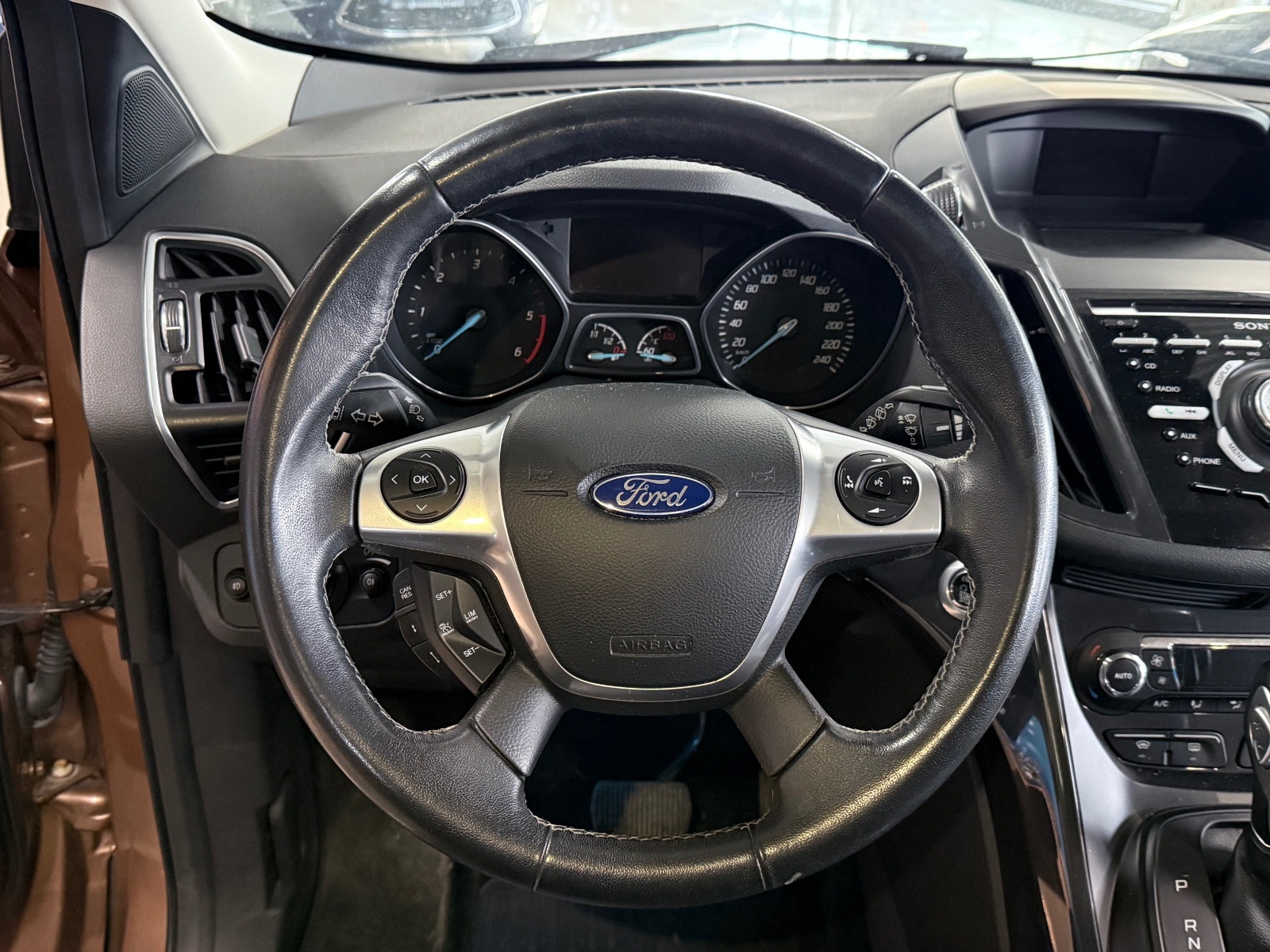 Ford Kuga 2.0 TDCi AWD Powershift, 6-trinn, 163hk, 2014