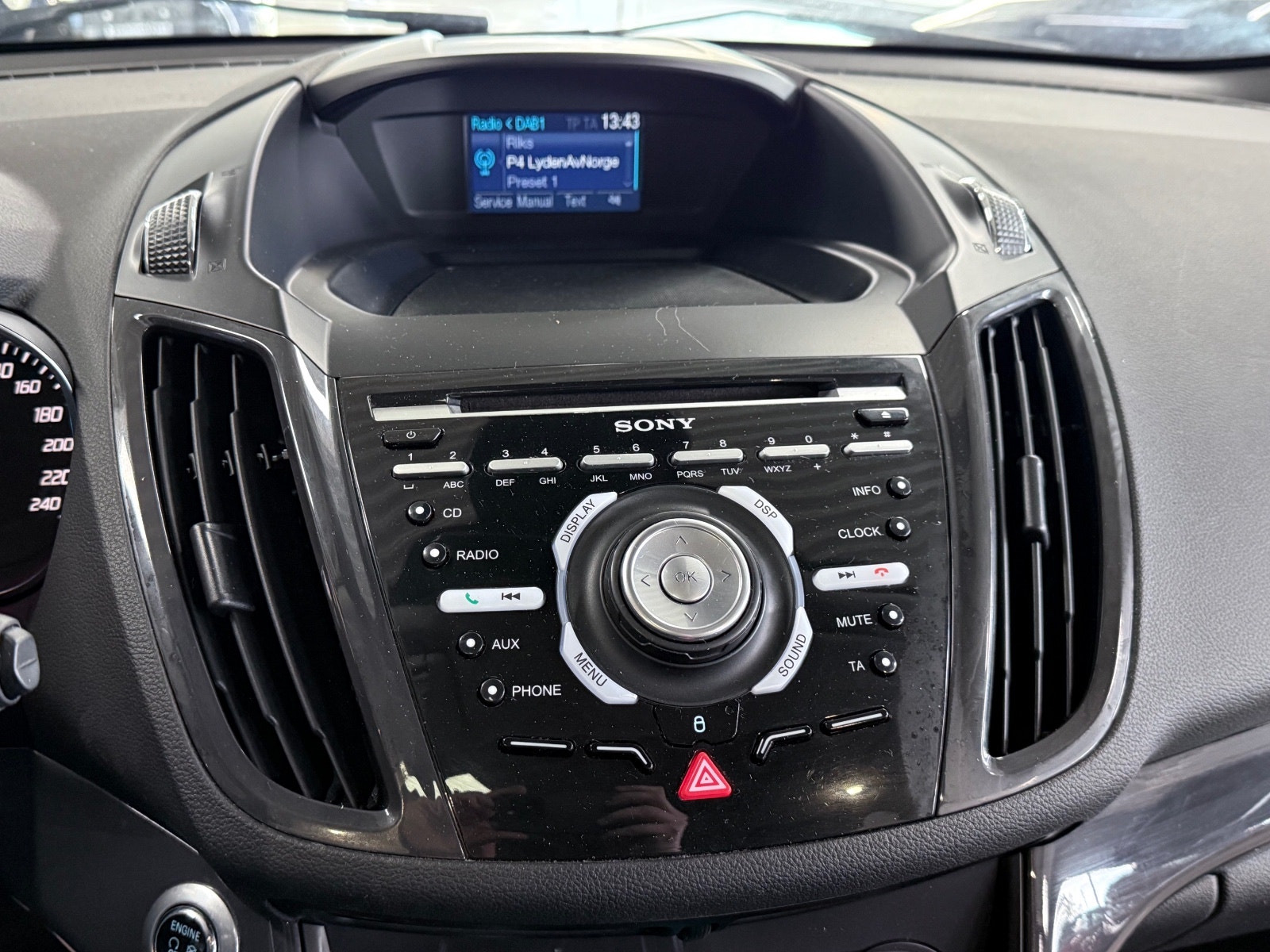 Ford Kuga 2.0 TDCi AWD Powershift, 6-trinn, 163hk, 2014