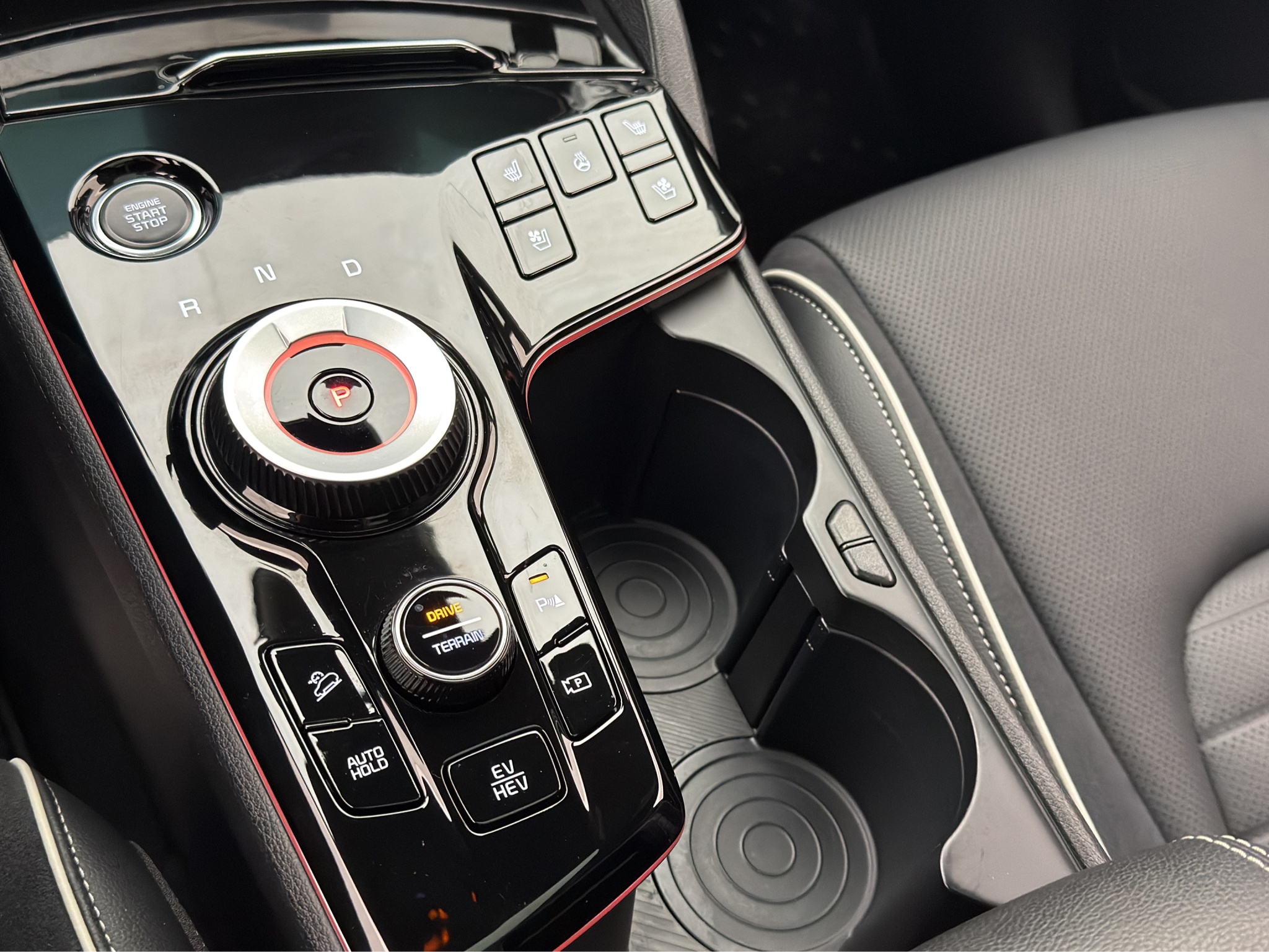 Kia Sportage PHEV Automatic, 252hp, 2025