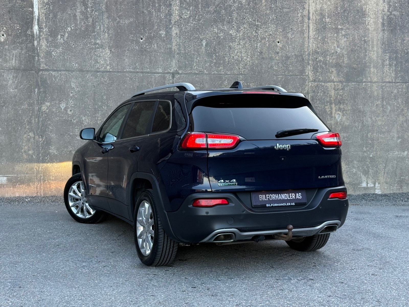 Jeep Cherokee 2.0 CRD 4WD Automatic, 9-trins, 170ps, 2015
