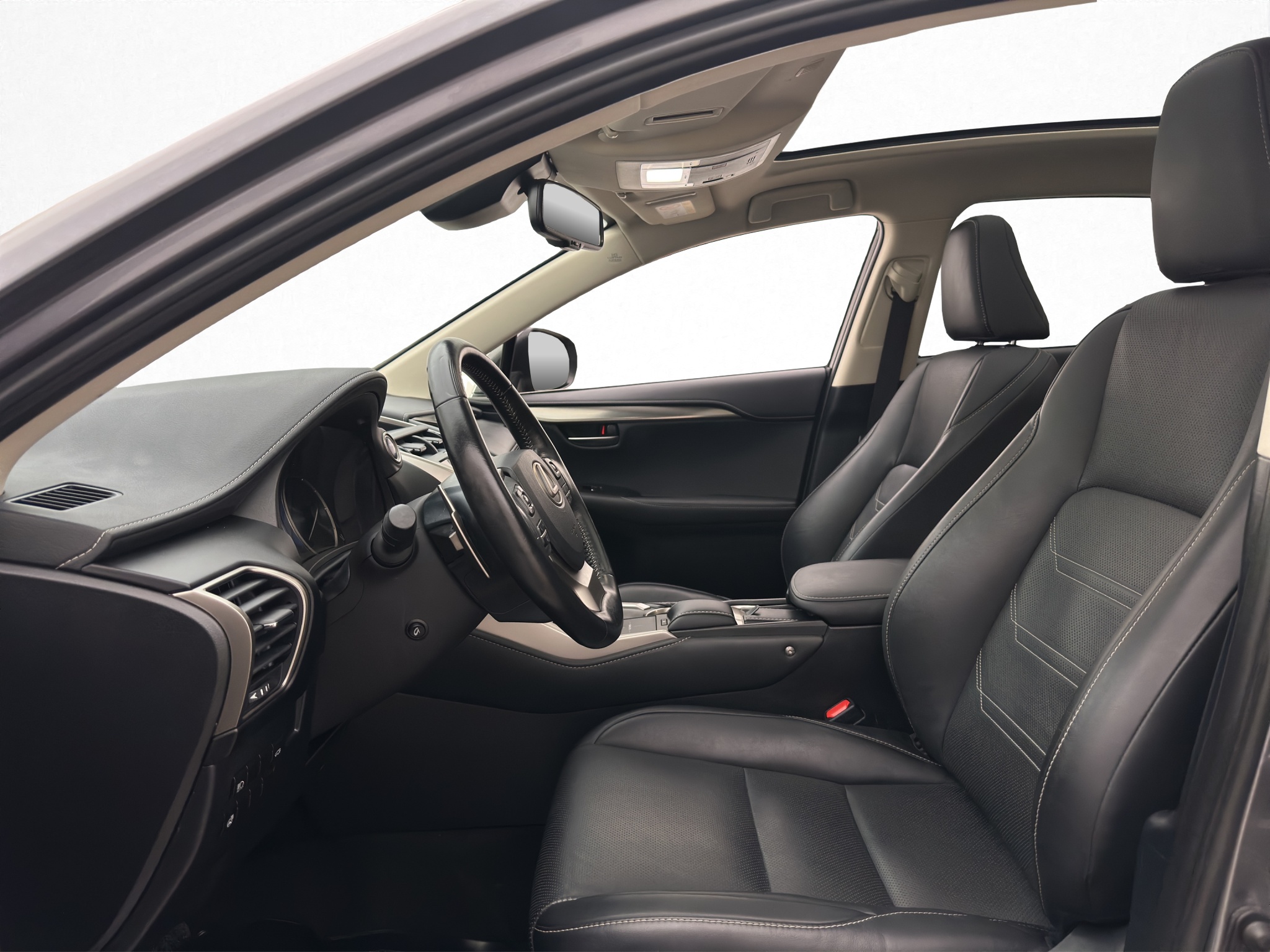 Lexus NX 300h AWD 2.5 AWD E-CVT, 197hp, 2019